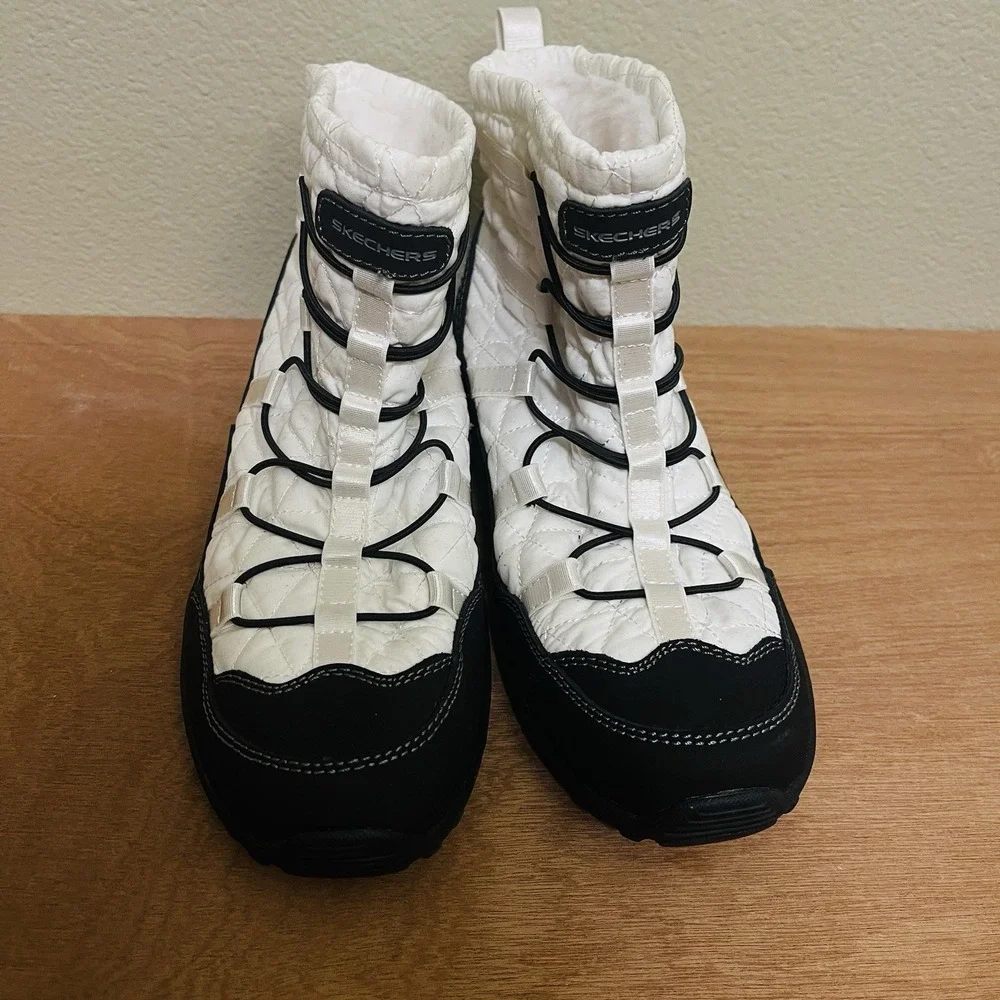 Skechers nwob women